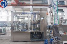 6000-8000BPH全自動(dòng)水洗灌裝蓋三合一機(型號:XGF18-18-6)